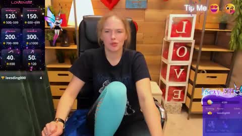 Snapshot of ghostly_temptation chatting on March 2, 10:16 pm Sweety online show from March 2, 10:16 pm