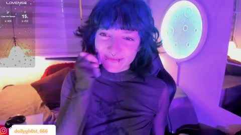 Snapshot of ghosty_doll chatting on April 23, 8:44 pm Allison online show from April 23, 8:44 pm
