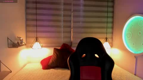 Snapshot of ghosty_doll chatting on May 1, 1:16 pm Allison online show from May 1, 1:16 pm