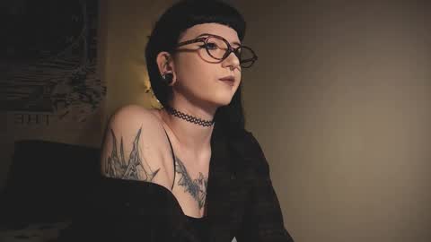 ghoticspectre online show from February 2, 4:06 pm