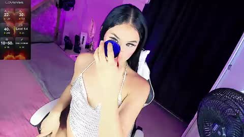 Gia Ferrara online show from May 15, 1:12 am