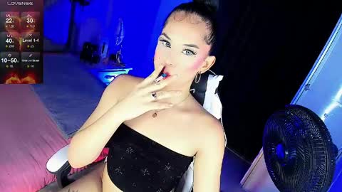 Gia Ferrara online show from May 19, 2:29 am