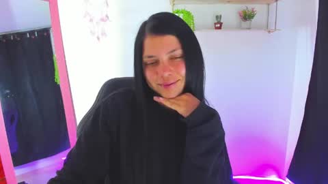 Snapshot of gia_contii chatting on April 26, 11:35 pm giaaaa online show from April 26, 11:35 pm