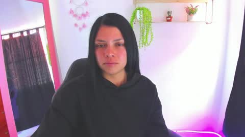 Snapshot of gia_contii chatting on May 11, 6:05 pm giaaaa online show from May 11, 6:05 pm