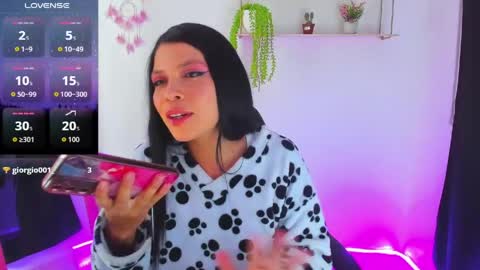 Snapshot of gia_contii chatting on May 31, 12:19 am giaaaa online show from May 31, 12:19 am
