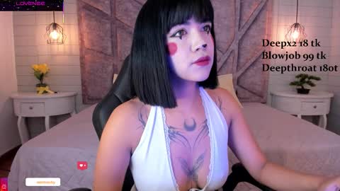 Snapshot of gia_foxy chatting on March 13, 12:45 pm Gia online show from March 13, 12:45 pm