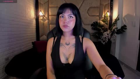 Snapshot of gia_foxy chatting on March 29, 1:00 pm Gia online show from March 29, 1:00 pm