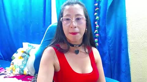 Gia  online show from May 7, 12:16 am
