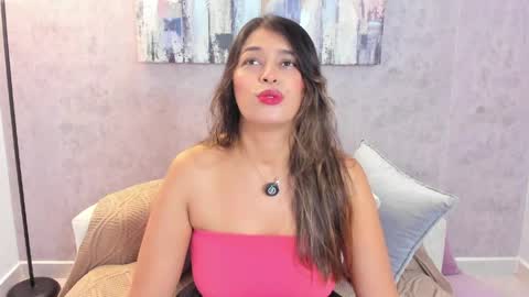Snapshot of gia_watsonn chatting on April 11, 4:11 pm Gia online show from April 11, 4:11 pm