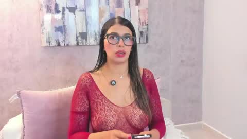 Snapshot of gia_watsonn chatting on April 21, 12:22 pm Gia online show from April 21, 12:22 pm