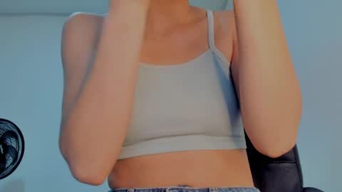 Snapshot of gia_white01 chatting on May 15, 6:53 am GIA WHITE Independet online show from May 15, 6:53 am