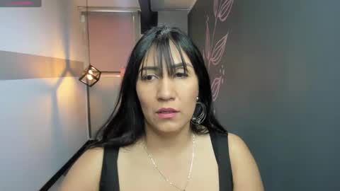 G I A  FOX online show from December 30, 12:09 pm