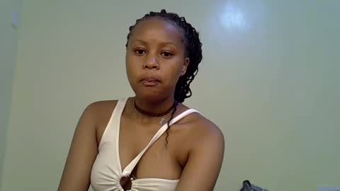 Snapshot of gianna_012 chatting on September 20, 4:02 am ENNY online show from September 20, 4:02 am