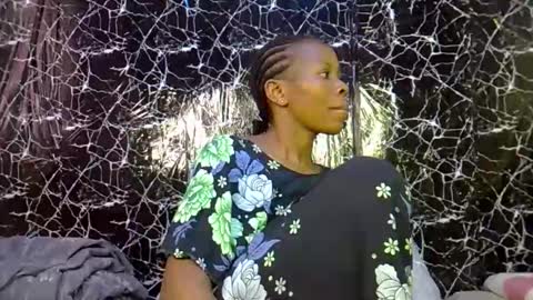 Snapshot of gianna_012 chatting on January 15, 3:27 pm ENNY online show from January 15, 3:27 pm