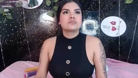 Gianna lopez online show from June 19, 7:17 pm