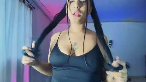 Giana Roberts online show from November 4, 12:04 pm