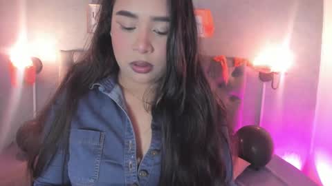 giannaslimjb online show from October 7, 3:25 am