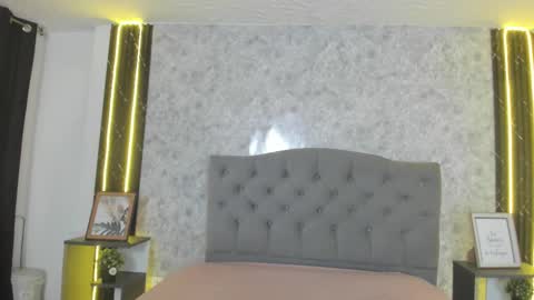 giannaslimjb online show from February 7, 7:50 pm