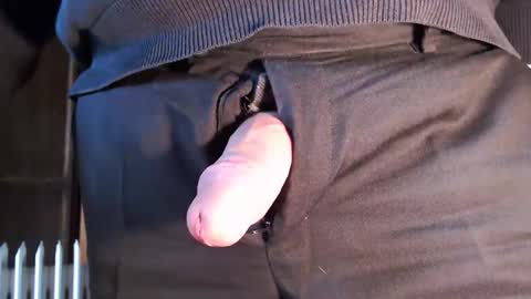 Snapshot of gianni9000000 chatting on March 30, 2:51 pm Gianni9000000 online show from March 30, 2:51 pm