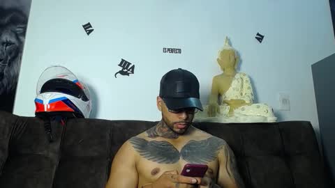 Snapshot of gianni_donato95 chatting on September 26, 9:30 pm Dilan online show from September 26, 9:30 pm
