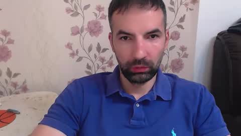 Snapshot of gianni_lion chatting on May 30, 8:44 am Gianni online show from May 30, 8:44 am