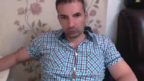 Snapshot of gianni_lion chatting on July 2, 6:36 pm Gianni online show from July 2, 6:36 pm