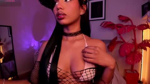 GIGI online show from May 11, 4:40 am