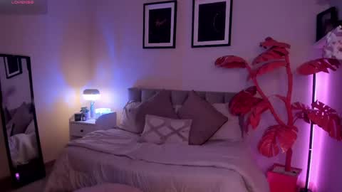 GIGI online show from May 16, 5:37 am