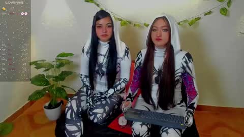 Gisel online show from December 15, 1:24 am