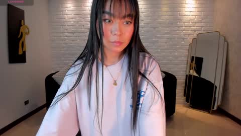 GIGI online show from January 4, 8:16 pm