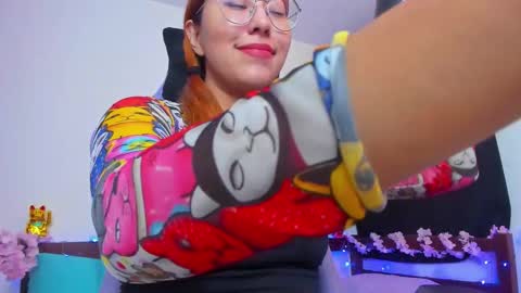 gigimooon online show from November 6, 1:17 am