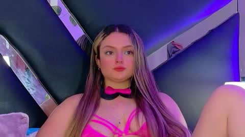 Giigii online show from March 4, 6:58 pm