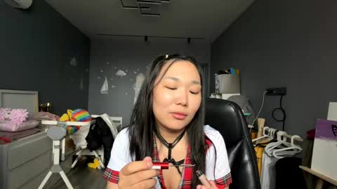 Agatha online show from April 19, 7:18 am