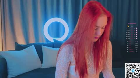 Stacy online show from October 16, 5:47 pm