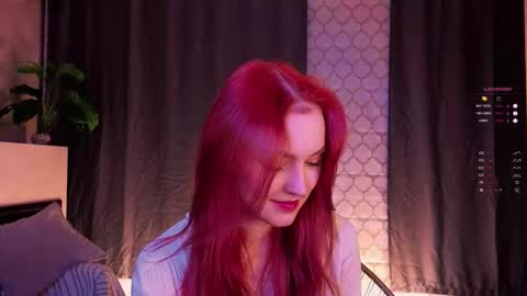 Stacy online show from November 6, 6:42 pm