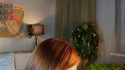 Snapshot of gillianshean chatting on February 1, 1:31 pm Anna online show from February 1, 1:31 pm