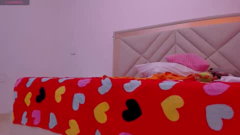 Gimena online show from November 12, 11:54 am