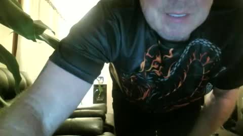 gimmmieoooo online show from January 3, 11:35 am