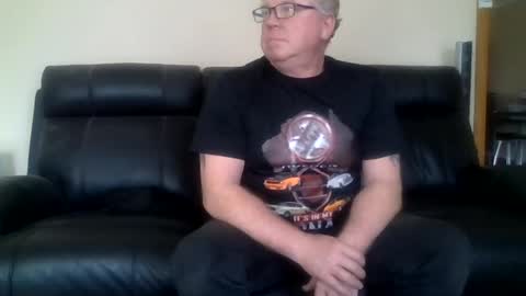 Snapshot of gimmmieoooo chatting on June 14, 4:36 am gimmmieoooo online show from June 14, 4:36 am