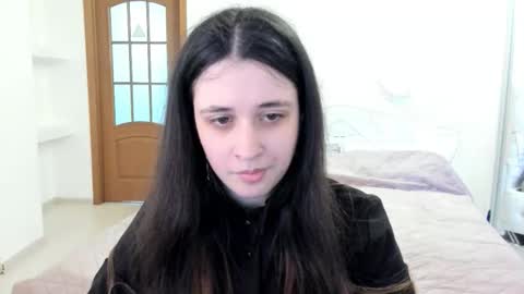 Kate online show from April 26, 8:34 am