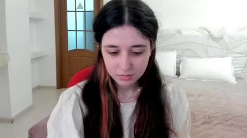 Kate online show from May 18, 9:26 am