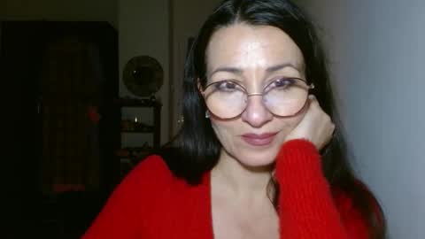 Snapshot of ginaoneon chatting on December 10, 10:58 pm GinaONeon online show from December 10, 10:58 pm