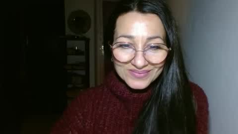 Snapshot of ginaoneon chatting on December 31, 12:21 am GinaONeon online show from December 31, 12:21 am