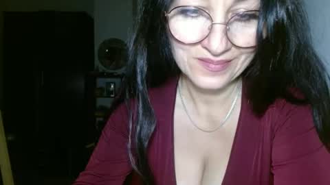 Snapshot of ginaoneon chatting on February 26, 12:05 am GinaONeon online show from February 26, 12:05 am