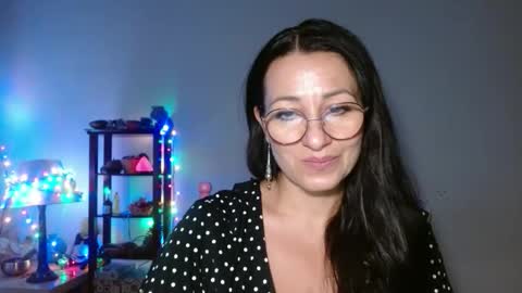 GinaONeon online show from October 4, 7:34 pm