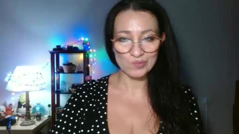 GinaONeon online show from November 20, 8:19 pm