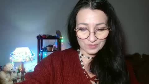 GinaONeon online show from January 12, 8:25 pm