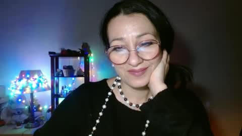GinaONeon online show from January 31, 8:29 pm