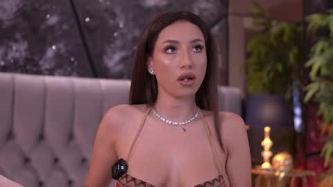 Gina online show from May 10, 7:30 pm