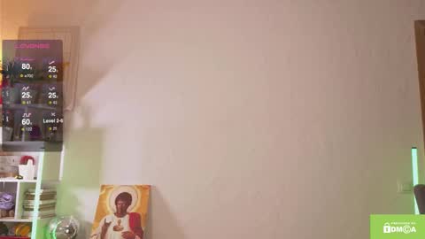 Gina online show from October 7, 5:32 pm